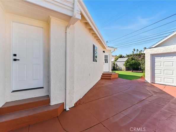 3741 W 58th Place, Los Angeles CA 90043
