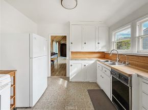 2544 Hermosa, Montrose CA 91020