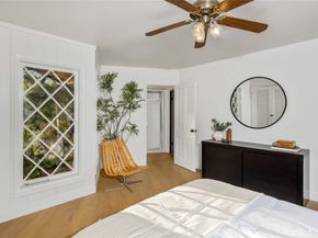 1430 La Perla Avenue, Long Beach CA 90815