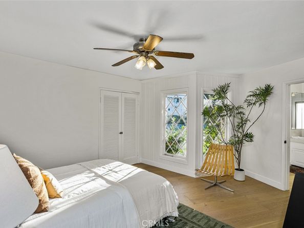 1430 La Perla Avenue, Long Beach CA 90815