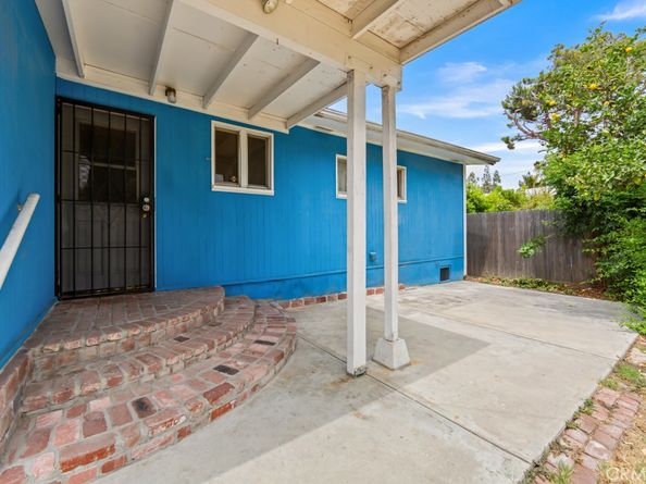16412 Bixler Avenue, Paramount CA 90723