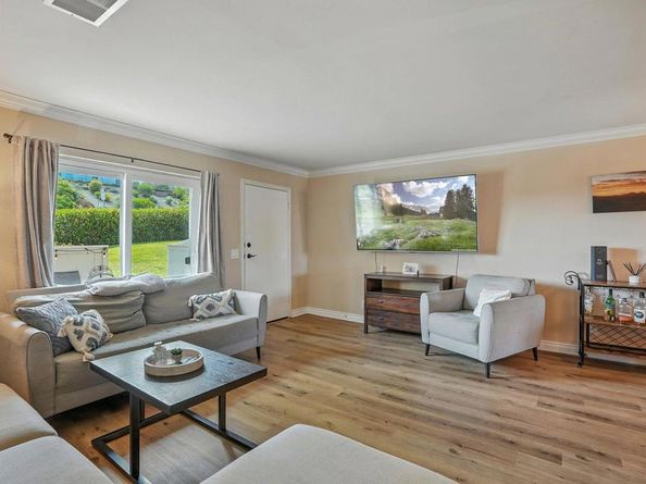 712 Buena Tierra Way 176, Oceanside CA 92057