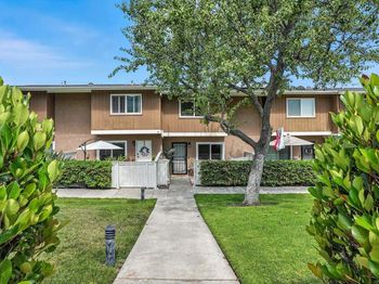 712 Buena Tierra Way