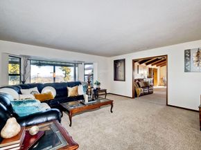 576 Camino De La Cima, San Marcos CA 92078