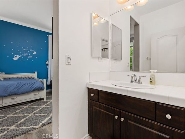 1105 Breakaway, Oceanside CA 92057