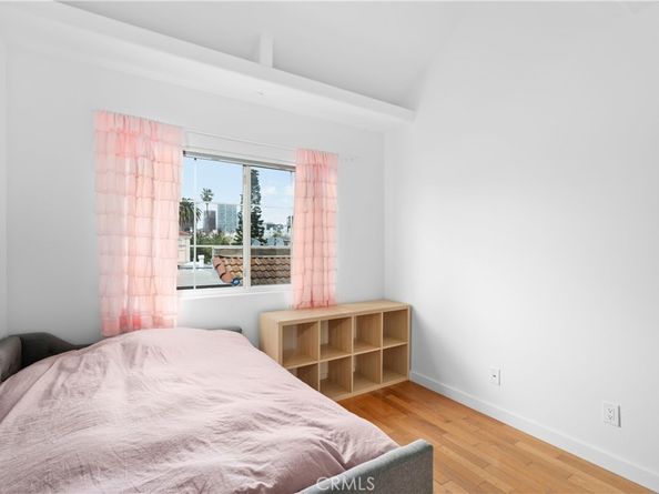1733 Armacost Avenue 1, Los Angeles CA 90025