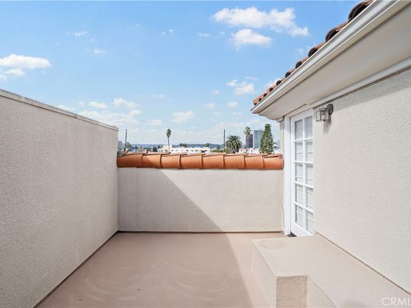 1733 Armacost Avenue 1, Los Angeles CA 90025