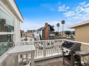 207 40th Street 2, Newport Beach CA 92663
