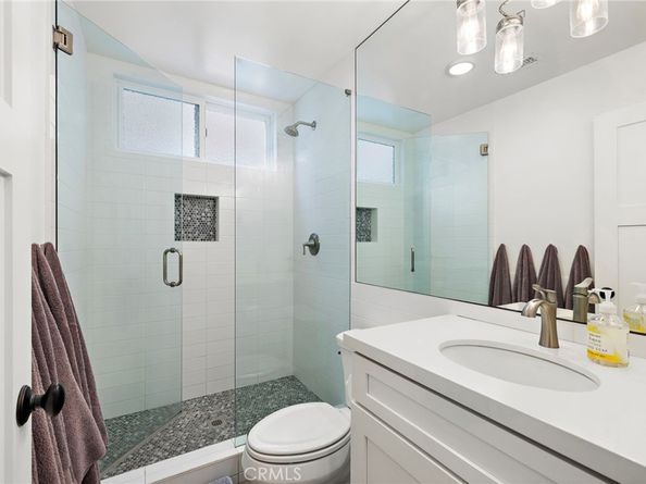 207 40th Street, Newport Beach CA 92663