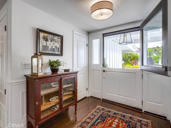 2879 Club House Rd, Costa Mesa CA 92626