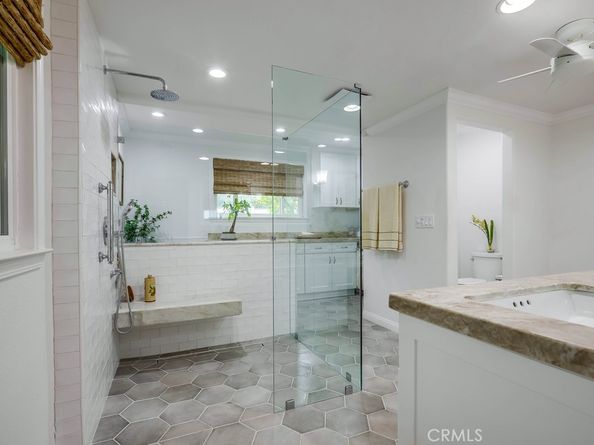 2879 Club House Rd, Costa Mesa CA 92626