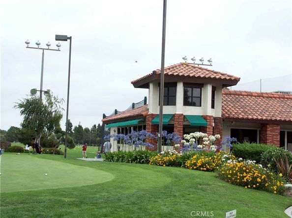 2879 Club House Rd, Costa Mesa CA 92626