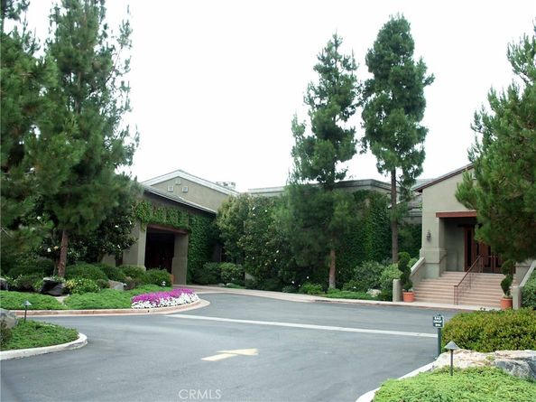 2879 Club House Rd, Costa Mesa CA 92626