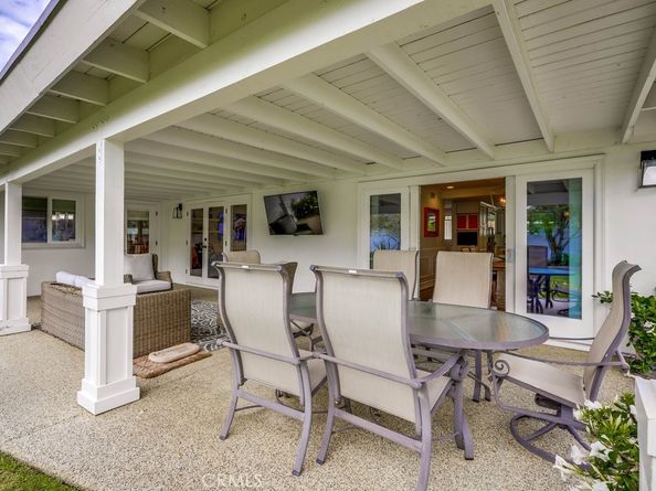 2879 Club House Rd, Costa Mesa CA 92626