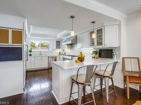 2879 Club House Rd, Costa Mesa CA 92626