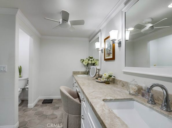 2879 Club House Rd, Costa Mesa CA 92626