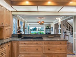 5585 E Corso Di Napoli, Long Beach CA 90803