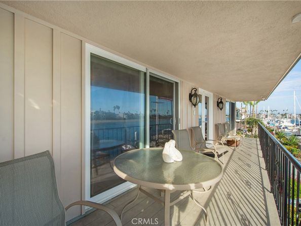 5585 E Corso Di Napoli, Long Beach CA 90803