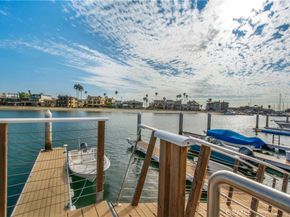 5585 E Corso Di Napoli, Long Beach CA 90803