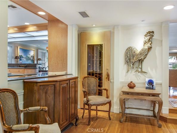 5585 E Corso Di Napoli, Long Beach CA 90803