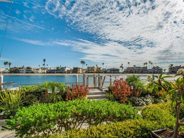 5585 E Corso Di Napoli, Long Beach CA 90803