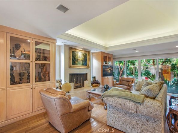 5585 E Corso Di Napoli, Long Beach CA 90803