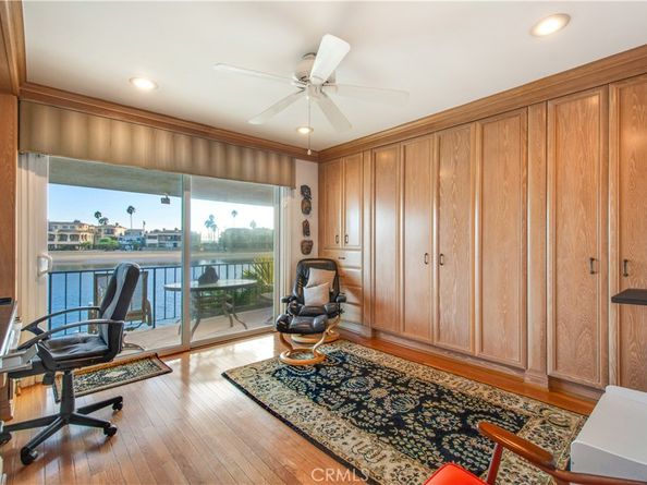 5585 E Corso Di Napoli, Long Beach CA 90803