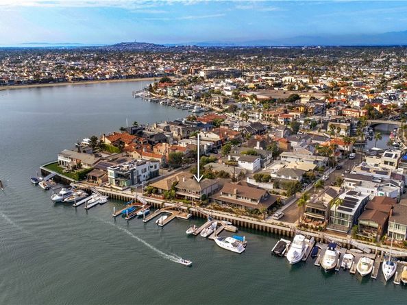 5585 E Corso Di Napoli, Long Beach CA 90803