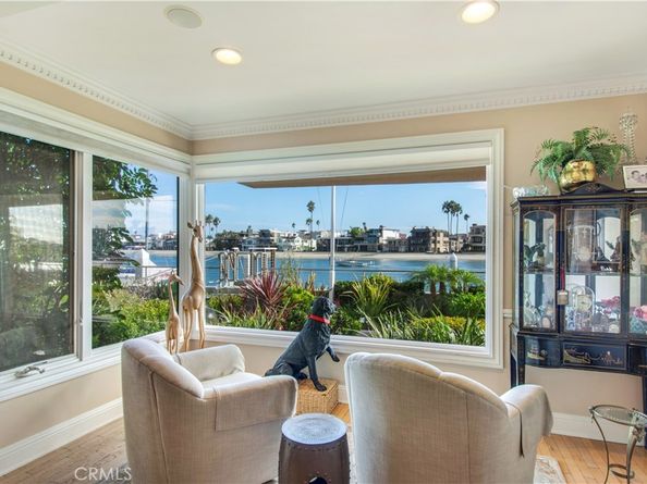 5585 E Corso Di Napoli, Long Beach CA 90803