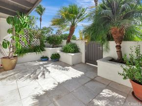 2000 Vista Cajon, Newport Beach CA 92660
