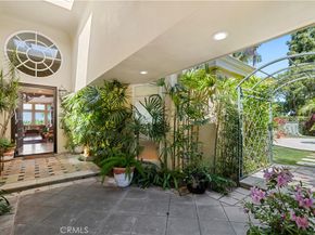 14 Rue Chantilly, Newport Beach CA 92660