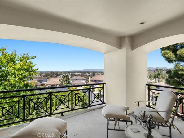 14 Rue Chantilly, Newport Beach CA 92660