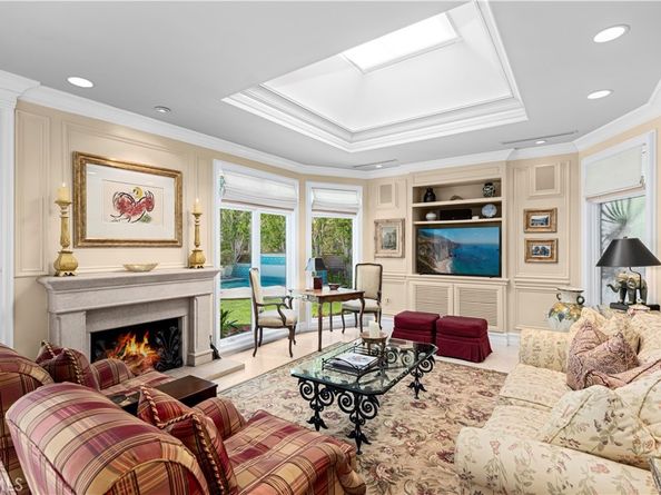 14 Rue Chantilly, Newport Beach CA 92660