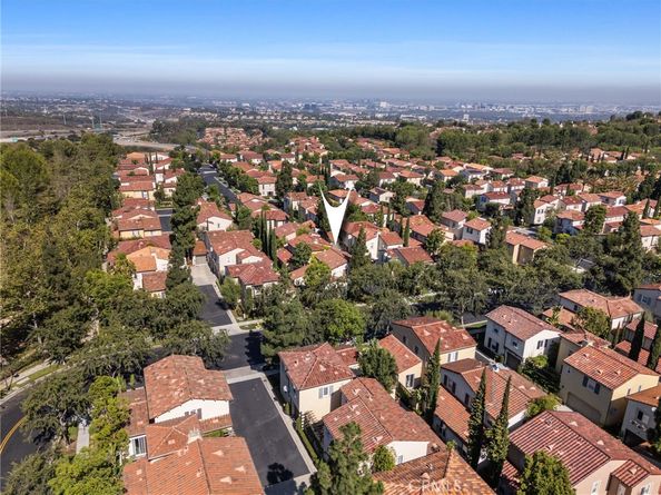 65 Greenhouse, Irvine CA 92603