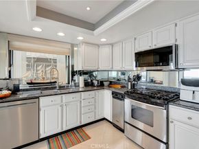 1230 E Ocean Boulevard 201, Long Beach CA 90802