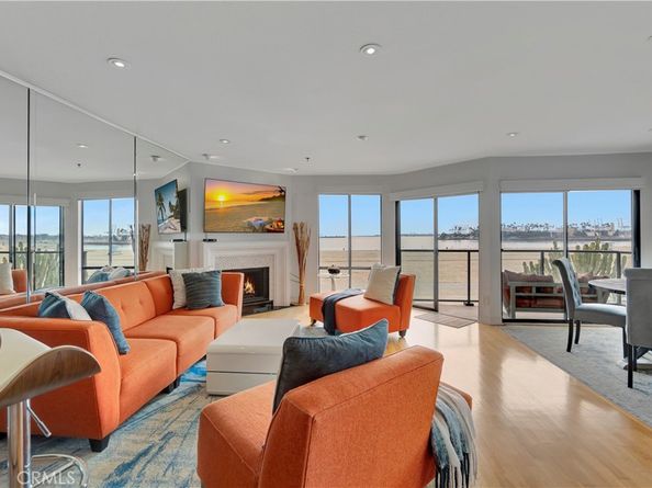 1230 E Ocean Boulevard 201, Long Beach CA 90802