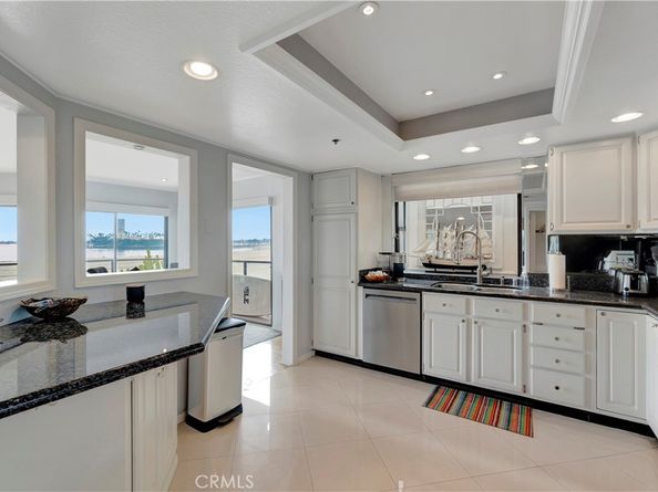 1230 E Ocean Boulevard 201, Long Beach CA 90802