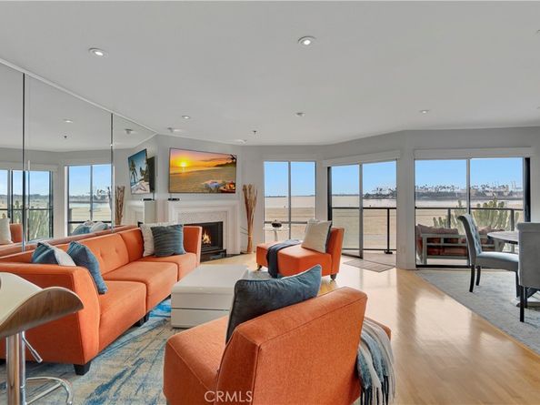 1230 E Ocean Boulevard 201, Long Beach CA 90802