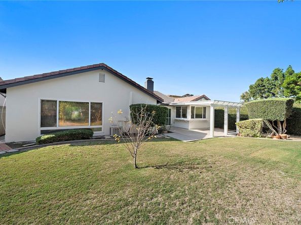 5071 Bayonne Circle, Irvine CA 92604