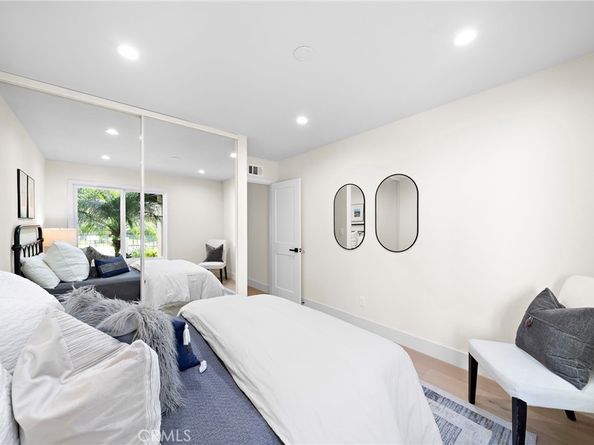 5071 Bayonne Circle, Irvine CA 92604