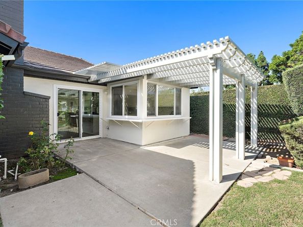 5071 Bayonne Circle, Irvine CA 92604