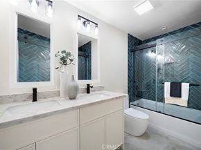 5071 Bayonne Circle, Irvine CA 92604