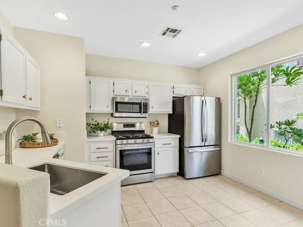 6118 Citracado Circle, Carlsbad CA 92009