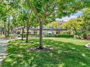 6118 Citracado Circle, Carlsbad CA 92009