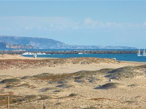 1510 E Oceanfront, Newport Beach CA 92661