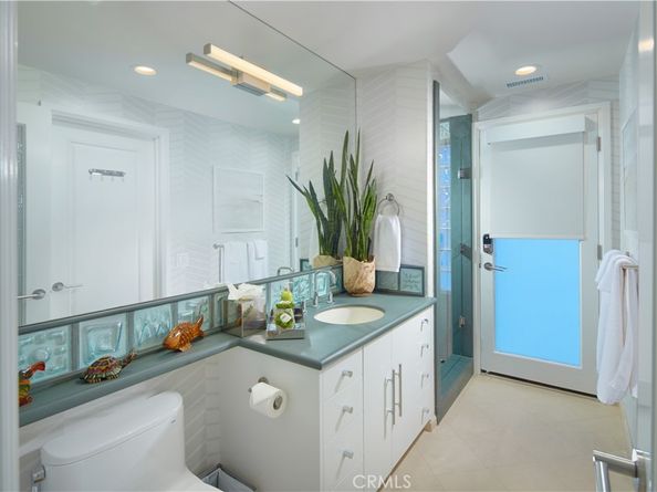 1510 E Oceanfront, Newport Beach CA 92661