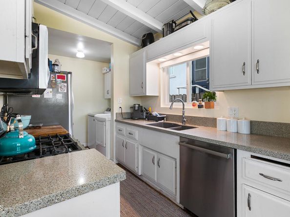 308 S Redondo Avenue, Manhattan Beach CA 90266