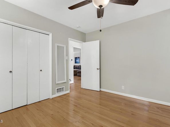 1542 Riverside Drive C, Glendale CA 91201