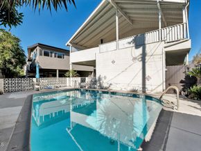 1542 Riverside Drive C, Glendale CA 91201