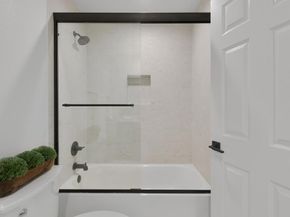 5537 Foothill Drive, Agoura Hills CA 91301